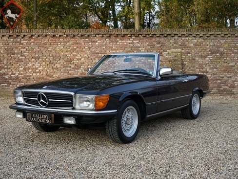 Mercedes-Benz 380SL w107 1980