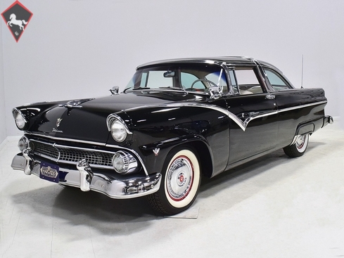 Ford Fairlane 1955