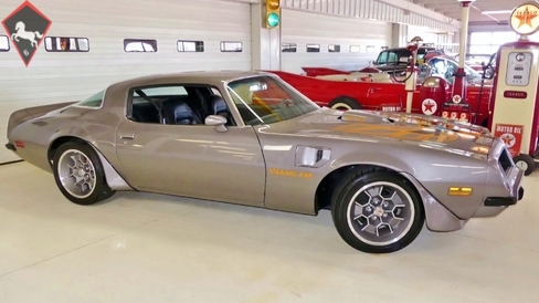 Pontiac Firebird 1975