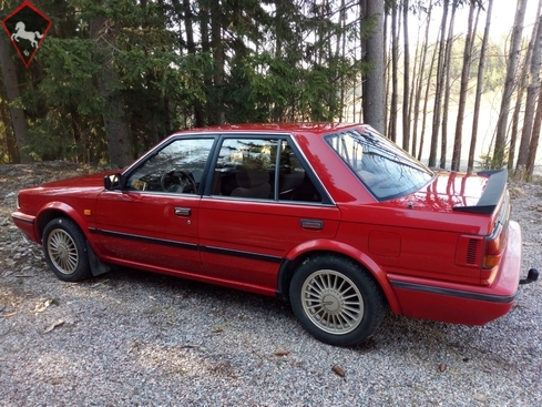 Nissan Bluebird 1990