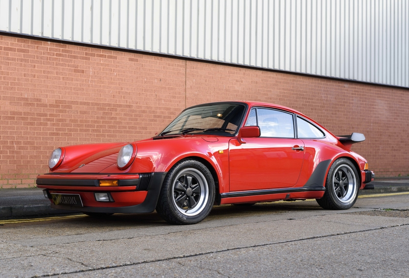 1982 Porsche 911 is listed Såld on ClassicDigest in Surrey by DD Classics  for £139000. 