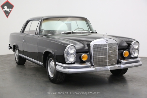 Mercedes-Benz 220SE Coupé w111 1964