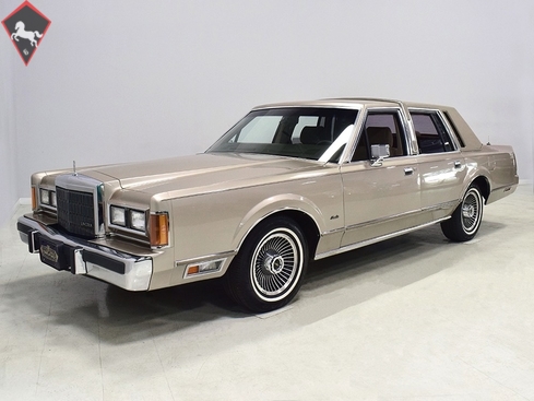 Lincoln Town Car 1989