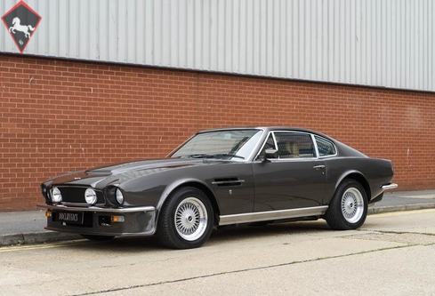 Aston Martin V8 1986