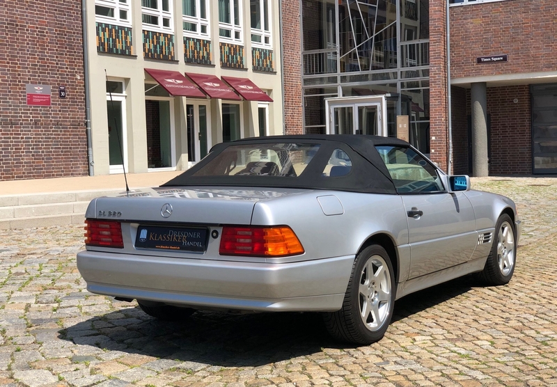 1995 Mercedes Benz Sl320 R129 Is Listed For Sale On Classicdigest In Dresden By Dresdner Klassiker Handel Gmbh For 39000 Classicdigest Com