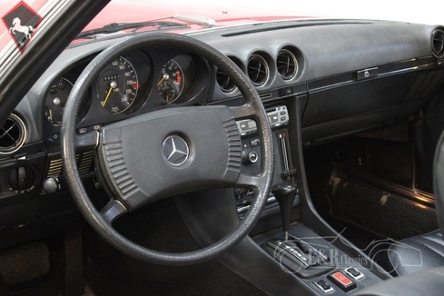 Mercedes-Benz 450SL w107 1974