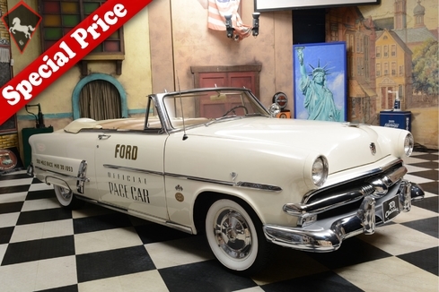 Ford Fairlane 1953