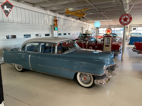 Cadillac Fleetwood 1954