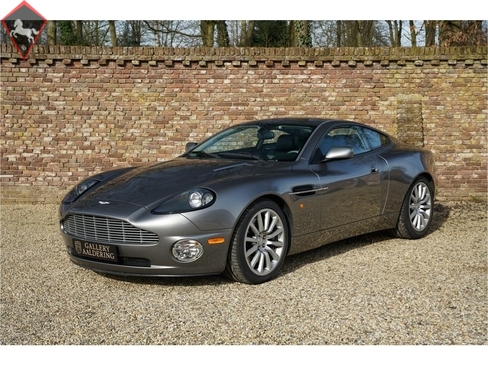 Aston Martin Vanquish 2003