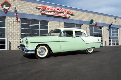 Oldsmobile 88 1954