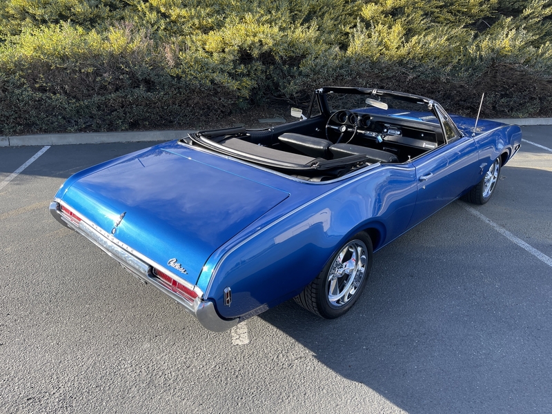 1968 Oldsmobile Cutlass is listed Verkauft on ClassicDigest in