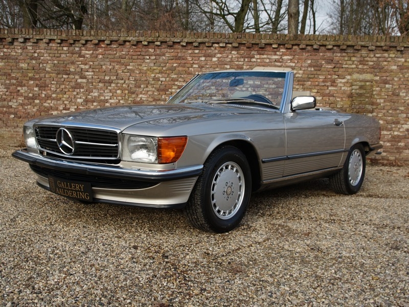 19 Mercedes Benz 560sl W107 Is Listed For Sale On Classicdigest In Brummen By The Gallery For Classicdigest Com