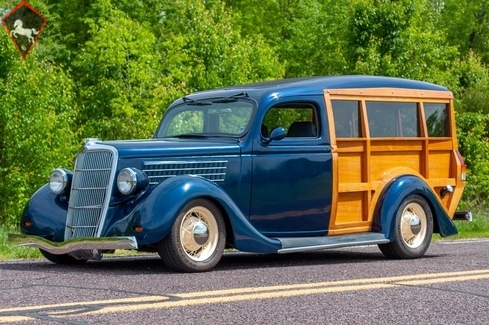 Ford Custom 1935