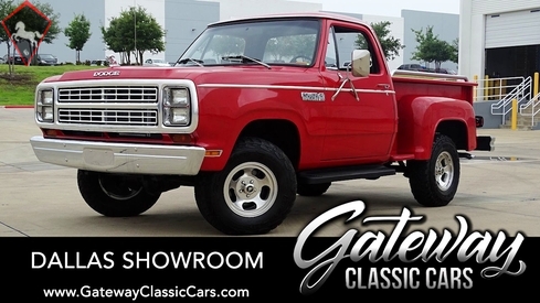Dodge D150 1979