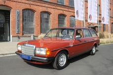 Mercedes-Benz 230 w123 1983