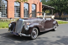 Mercedes-Benz 220 W187 1952