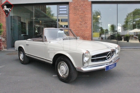 Mercedes-Benz 230SL w113 1965