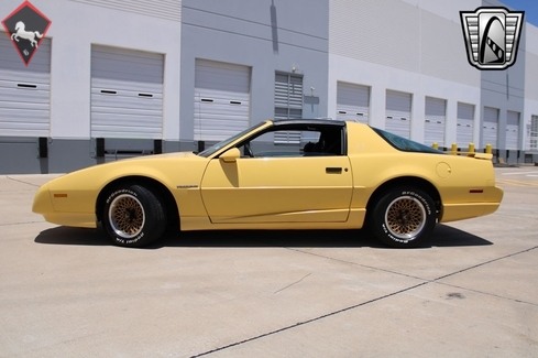 Pontiac Firebird 1992