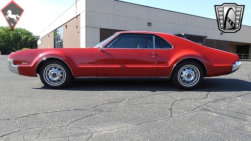 Oldsmobile Toronado 1966