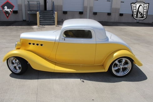 Ford 3-Window Coupe 1933