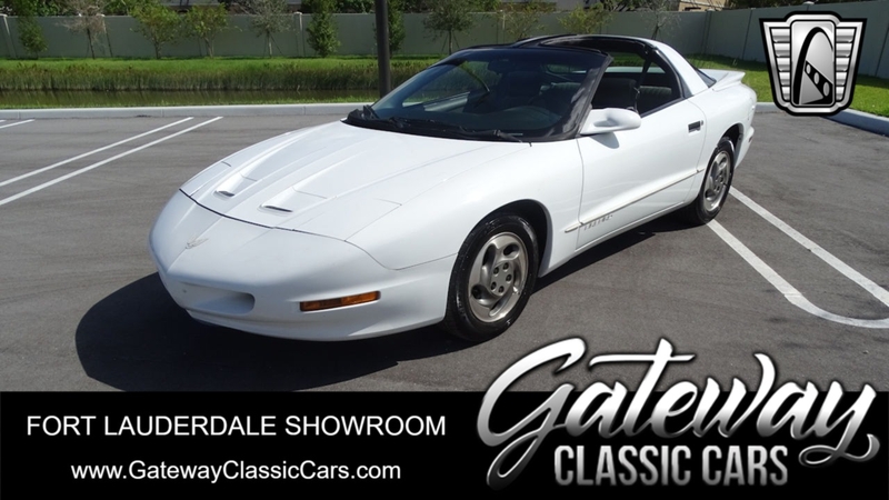 1995 Pontiac Firebird is listed For sale on ClassicDigest in Coral Springs  by Gateway Classic Cars - Ft. Lauderdale for $7000. 