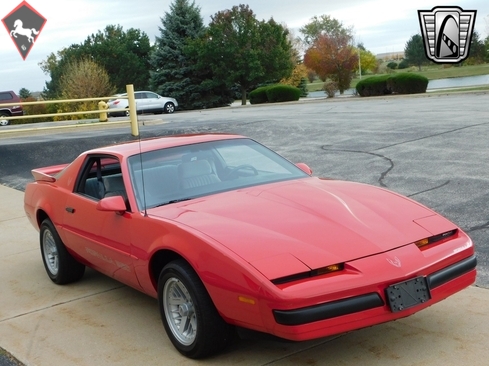 Pontiac Firebird 1989