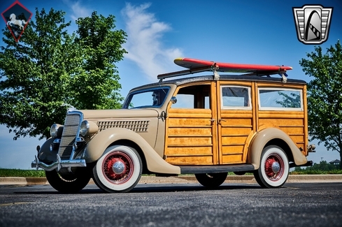 Ford Woody 1935