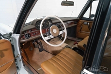 Mercedes-Benz 250S/SE w108 1968