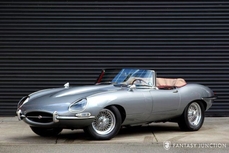 Jaguar E-type 1965