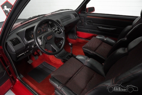 Peugeot 205 1988