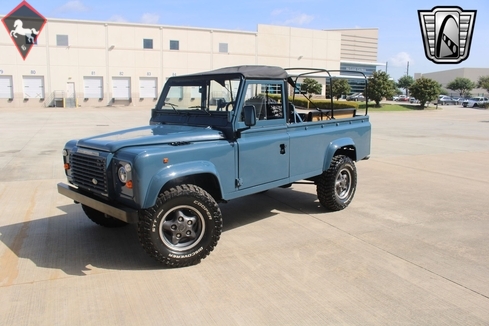 Land Rover Defender 1996
