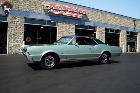 Oldsmobile Cutlass Supreme 1967