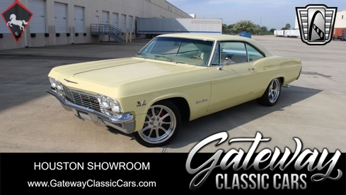 Chevrolet Impala 1965