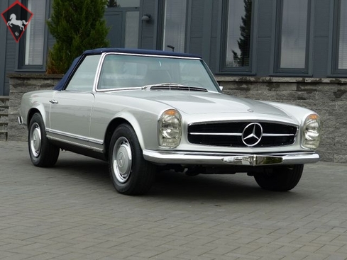 Mercedes-Benz 280SL w113 1970