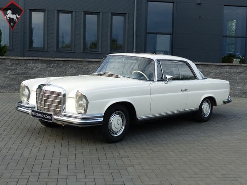 Mercedes-Benz 280SE Coupé w111 1971