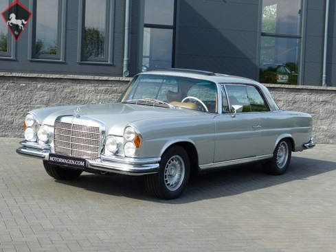 Mercedes-Benz 280SE Coupé w111 1970