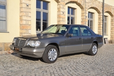 Mercedes-Benz 300 w124 1992