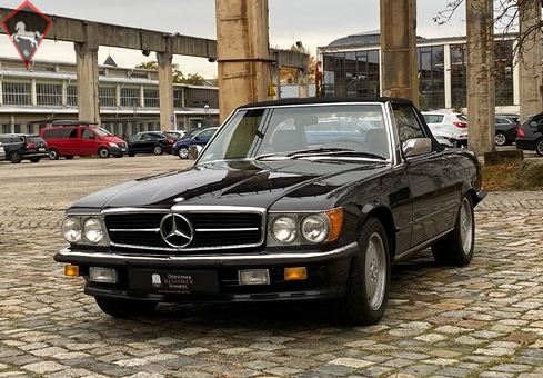 Mercedes-Benz 560SL w107 1986