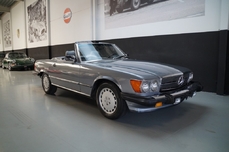 Mercedes-Benz 560SL w107 1989