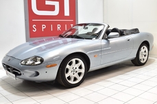 Jaguar XK8 2003