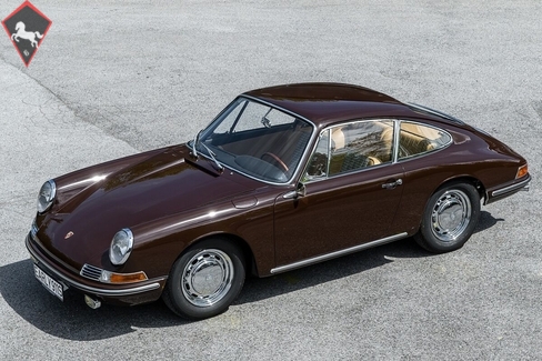 Porsche 911 Early LWB 1965