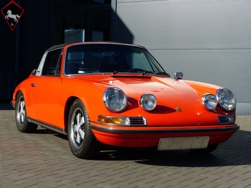 Porsche 911 Early LWB 1972