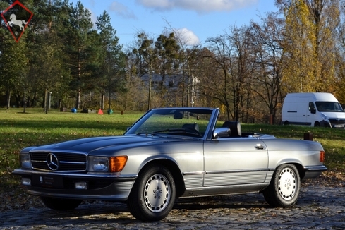 Mercedes-Benz 300SL w107 1987