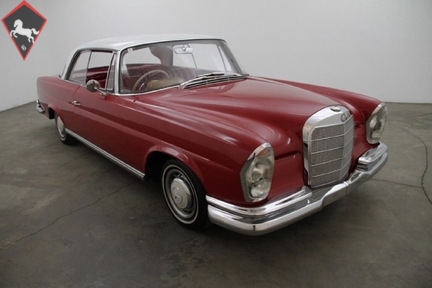 Mercedes-Benz 220SE Coupé w111 1962