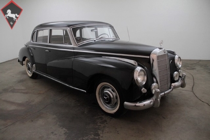 Mercedes-Benz 300 W186 Adenauer  1954