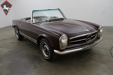 Mercedes-Benz 230SL w113 1966