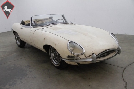 Jaguar E-type 1963