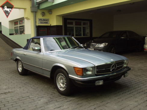 Mercedes-Benz 380SL w107 1982