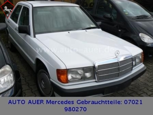 Mercedes-Benz 190 w201 1988