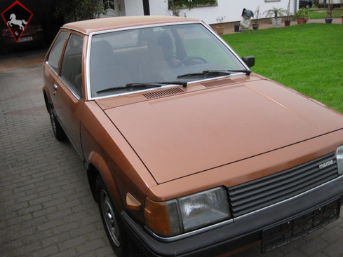 Mazda 323 1982